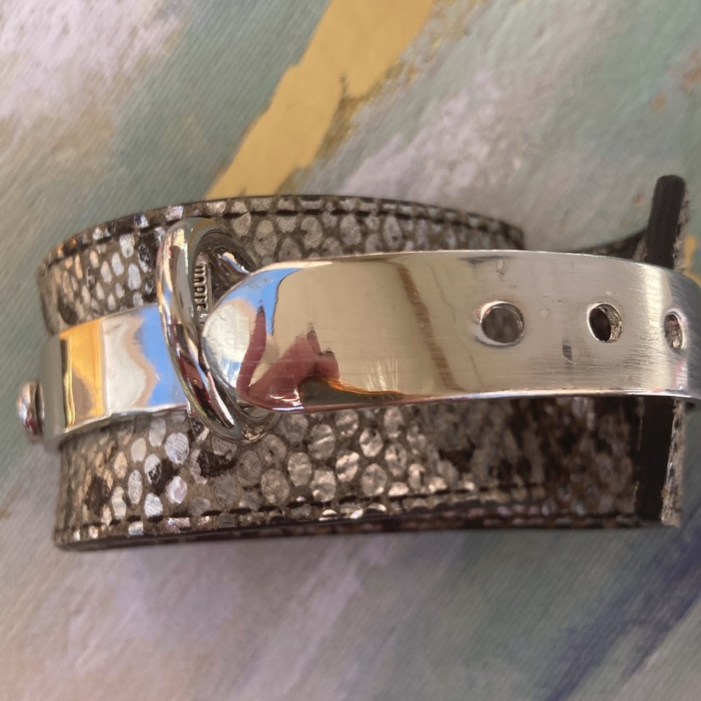 - Woman’s Harley Davidson 🐍 skin bracelet - Picture 4 of 4